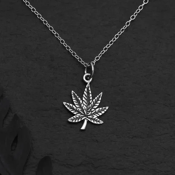 18″ Pot Leaf Charm Necklace – Sterling Silver