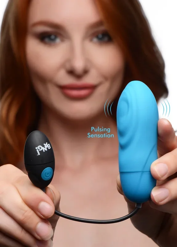7X Pulsing Rechargeable Silicone Vibrator – Blue