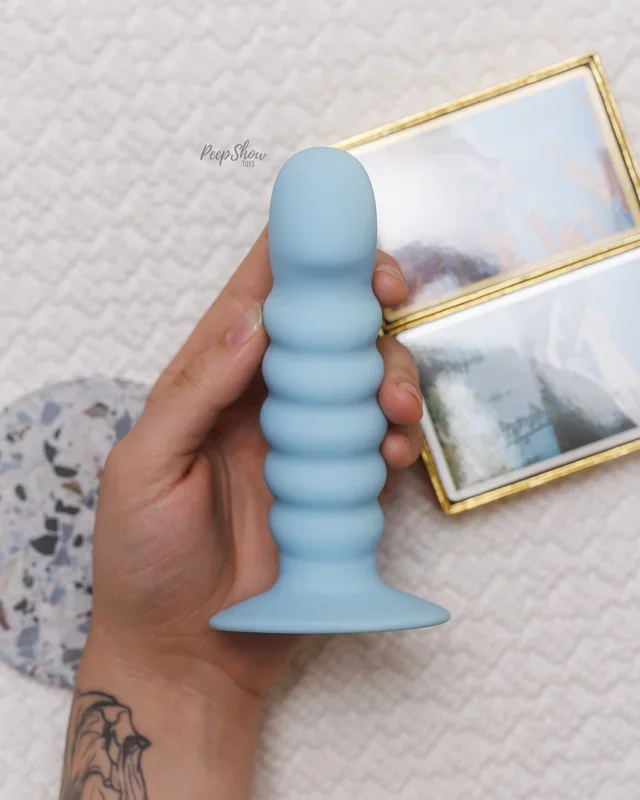 Maia Paris – Ribbed Silicone Dildo