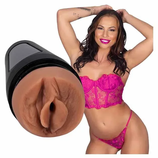 Main Squeeze Aidra Fox ULTRASKYN Stroker