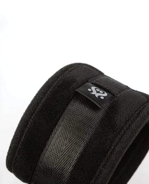 Sei Mio Neck Firmly in Check Adjustable Neck & Wrist Restraint Kit – Black