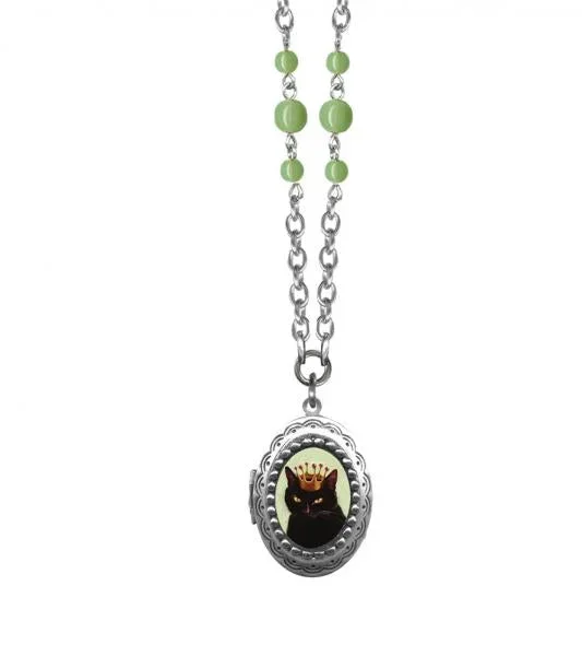 The Ruler Oval Locket Necklace – Green Opal Glass Beads